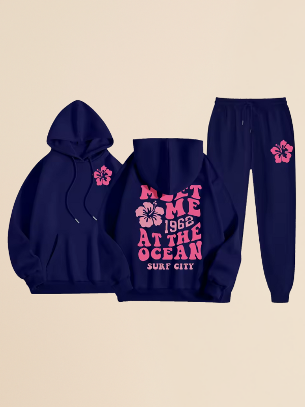 Mila - Comfy Oversized Tracksuit with Surf City Back Print