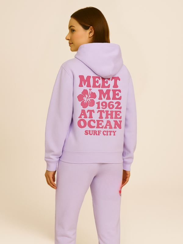 Mila - Comfy Oversized Tracksuit with Surf City Back Print