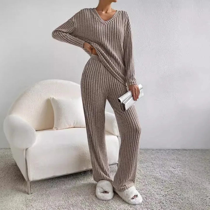 Stella - V-Neck Ribbed Knit Lounge Set
